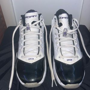 JORDAN B'LOYAL GS 'WHITE COURT PURPLE'